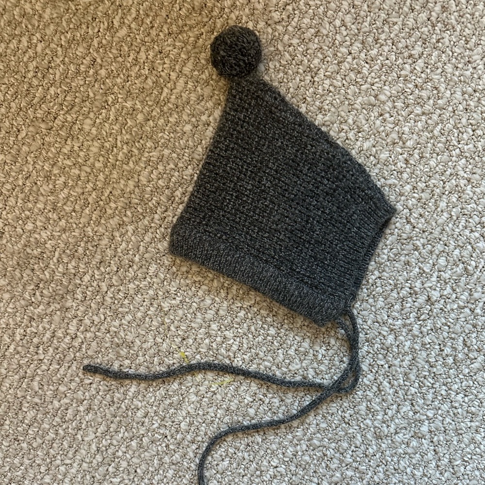 Rylee + Cru Knit Gray Hat with Pom Pom